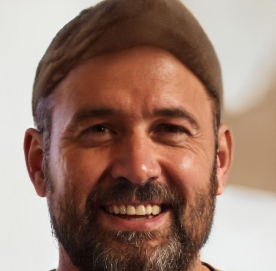 Portrait de Ludovic Ferrand, participant au programme de formation financière